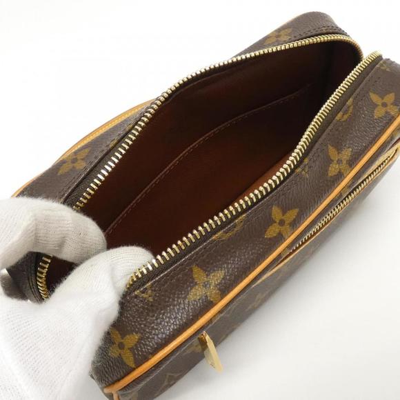 LOUIS VUITTON Brown Monogram Shoulder Bag - Picture 5 of 6